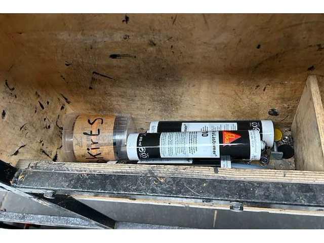 Schaarlift hymo mobiel - afbeelding 6 van  16