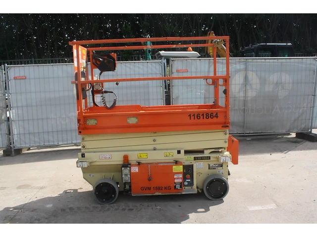 Schaarlift jlg r6 elektrisch 7.64m 2015 - afbeelding 1 van  1