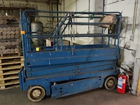 Schaarlift upright - afbeelding 1 van  6