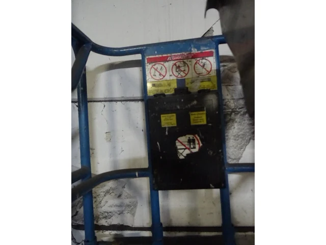 Schaarlift upright - afbeelding 4 van  6