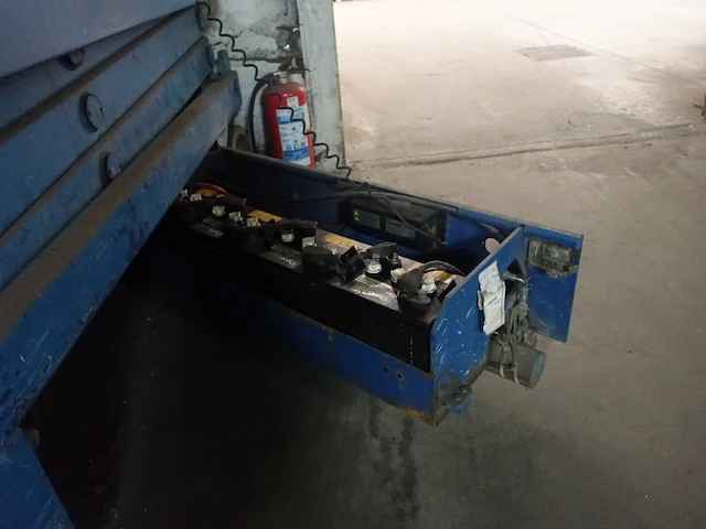Schaarlift upright - afbeelding 6 van  6
