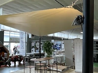 Schaduwdoek pvc mesh 4 x 4 m - champagne - afbeelding 1 van  2