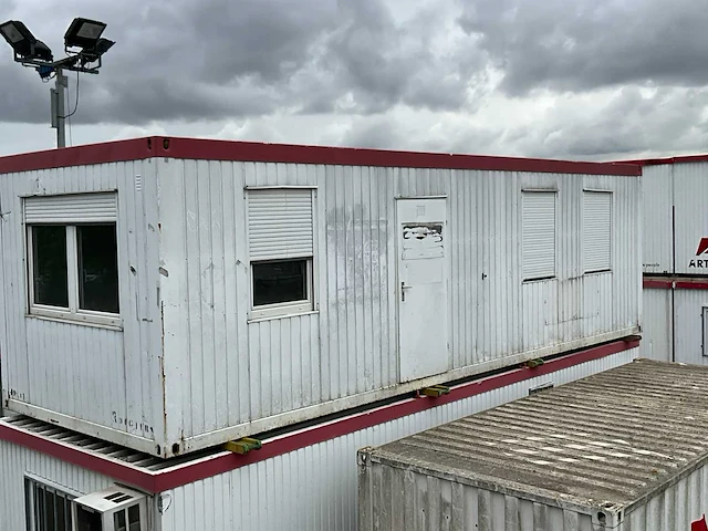 Schaf unit 9 x 3 m - afbeelding 18 van  23