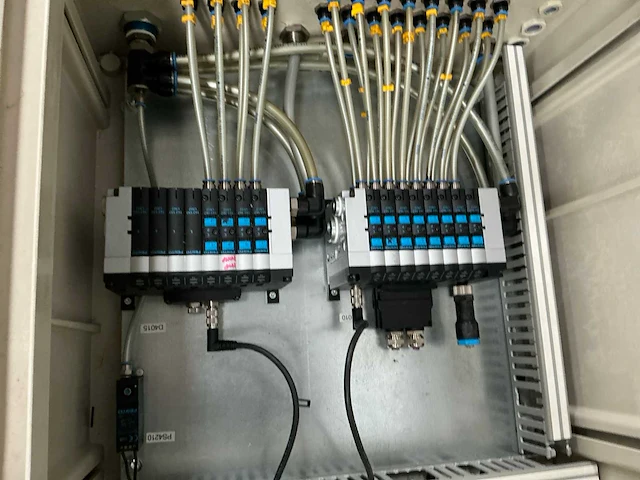 Schakelkast (3x) - afbeelding 8 van  8