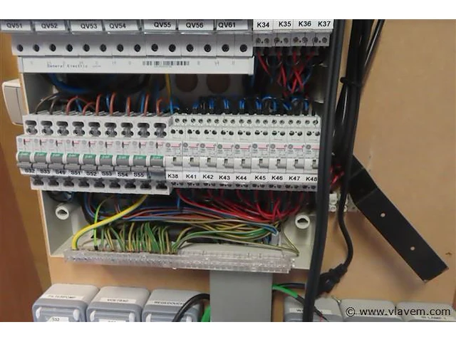 Schakelkast met stopcontacten - afbeelding 4 van  7