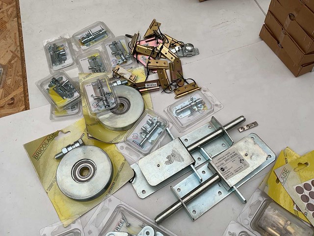 Scharnieren en schuifsloten - afbeelding 4 van  13