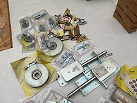 Scharnieren en schuifsloten - afbeelding 4 van  13