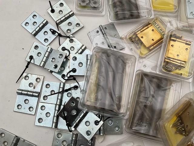 Scharnieren en schuifsloten - afbeelding 9 van  13