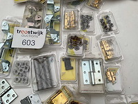 Scharnieren en schuifsloten - afbeelding 11 van  13