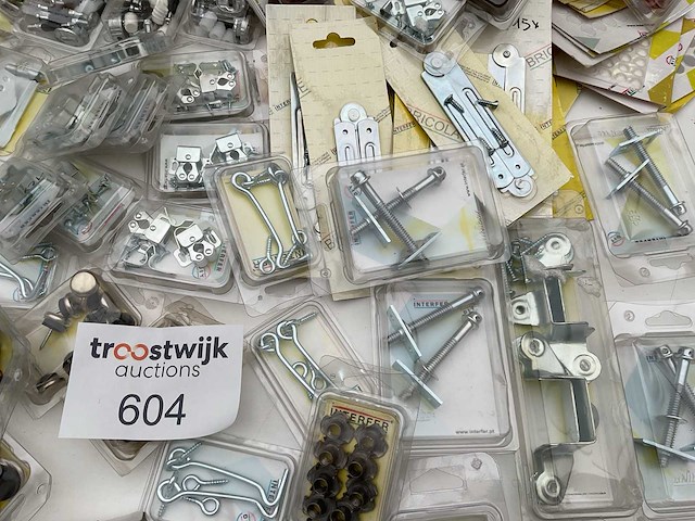 Scharnieren en schuifsloten - afbeelding 2 van  13