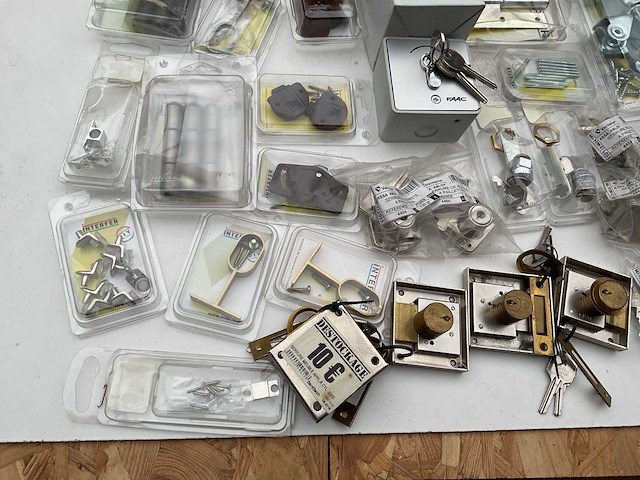 Scharnieren en schuifsloten - afbeelding 6 van  13