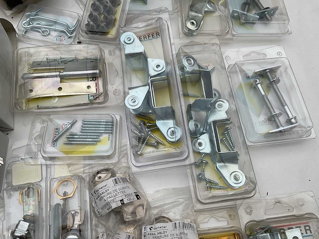 Scharnieren en schuifsloten - afbeelding 10 van  13