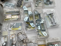 Scharnieren en schuifsloten - afbeelding 10 van  13