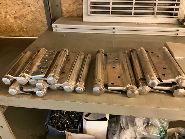 Scharnieren - afbeelding 4 van  4