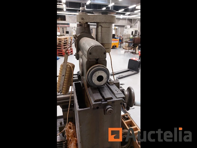 Schaublin 12 freesmachine - afbeelding 3 van  11