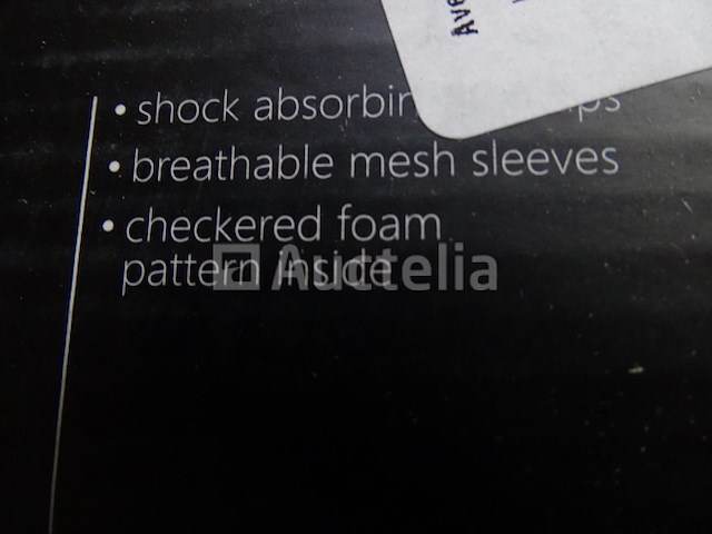 Scheenbeschermers - met sokken - maat m avento - afbeelding 2 van  4