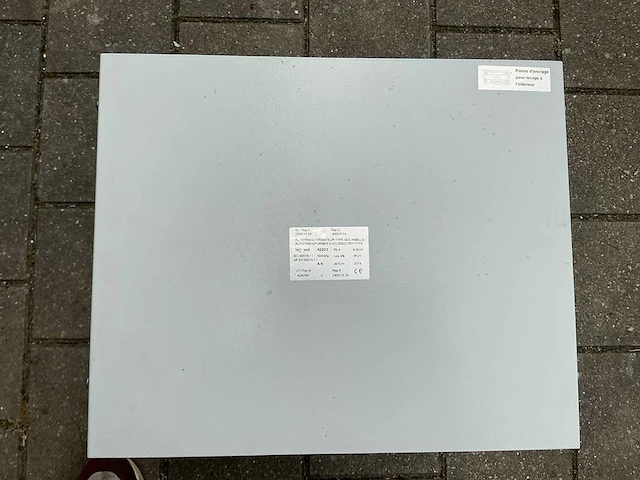 Scheidings- of vermogenstransformator, triphas - afbeelding 12 van  12