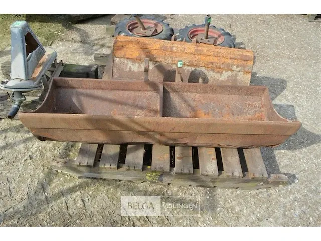 Schepbak 140 cm - afbeelding 1 van  2