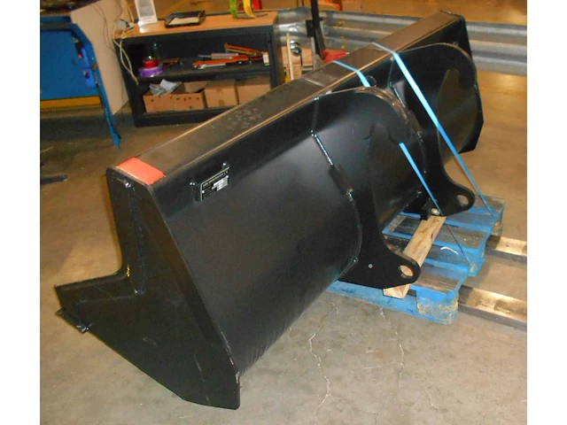 Schepbak voor caterpillar telehandler - afbeelding 2 van  3