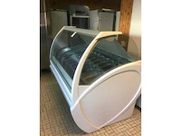 Schepijsvitrine - afbeelding 1 van  8