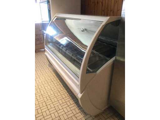 Schepijsvitrine - afbeelding 5 van  8