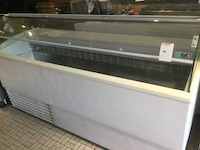 Schepijsvitrine - afbeelding 1 van  6