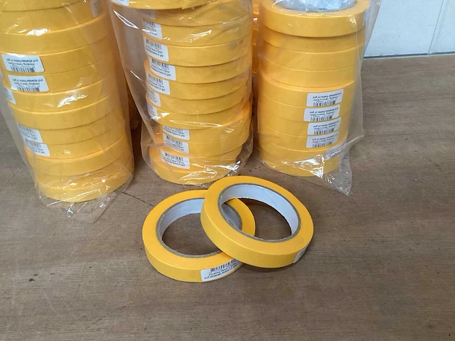 Schildertape gold 19 mm x 50 meter (72x) - afbeelding 1 van  3