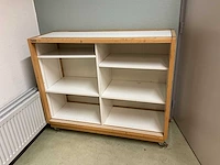 Schilte schoolkast - afbeelding 1 van  4