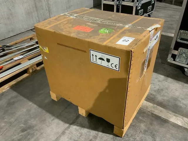 Schleuniger stripcrimp 750 automatische stripmachine - afbeelding 8 van  8