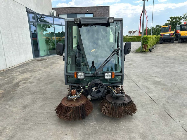 Schmidt - 2001 - swingo 225 - zelfrijdende veegmachine - afbeelding 12 van  54