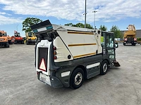 Schmidt - 2001 - swingo 225 - zelfrijdende veegmachine - afbeelding 34 van  54