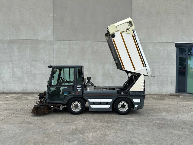 Schmidt - 2001 - swingo 225 - zelfrijdende veegmachine - afbeelding 49 van  54