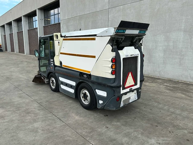 Schmidt - 2001 - swingo 225 - zelfrijdende veegmachine - afbeelding 52 van  54