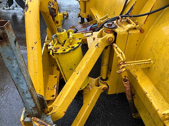 Schmidt frankrijk sneeuw sm 5 sneeuwploeg - afbeelding 6 van  17