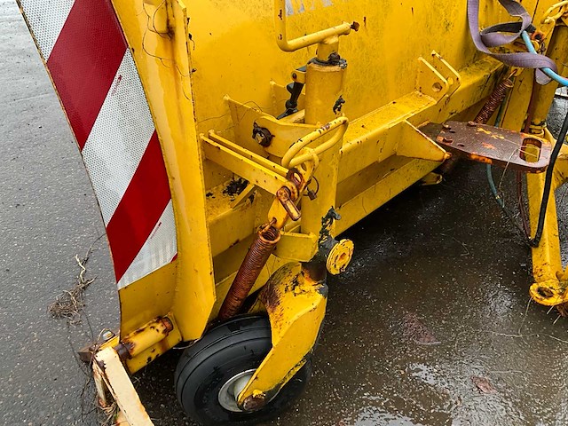 Schmidt frankrijk sneeuw sm 5 sneeuwploeg - afbeelding 8 van  17