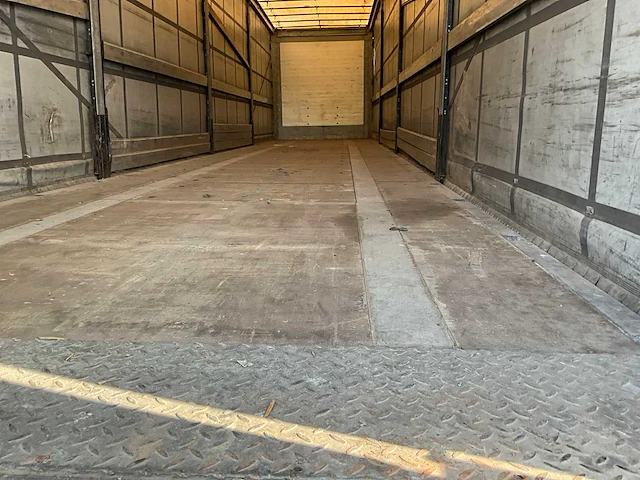 Schmitz cargobull scb*s3t oplegger - afbeelding 9 van  31