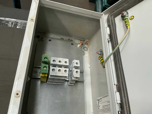 Schneider a-868 metalen schakelkast - afbeelding 4 van  5