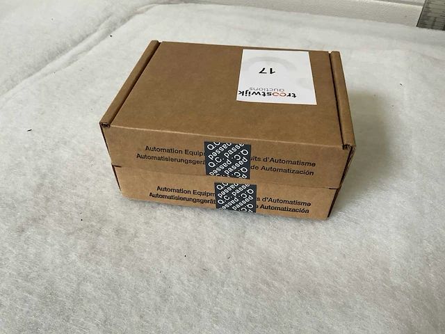 Schneider a120-compact as-bdau-204 plc module (2x) - afbeelding 2 van  4