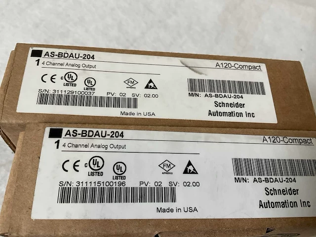Schneider a120-compact as-bdau-204 plc module (2x) - afbeelding 4 van  4