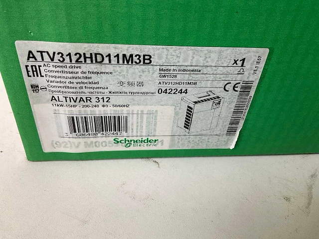 Schneider altivar 312 atv312hd11m3b frequentieregelaar - afbeelding 4 van  10