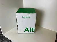 Schneider altivar 312 atv312hd11n4b frequentieregelaar - afbeelding 1 van  13