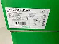 Schneider altivar 312 atv312hu40n4b frequentieregelaar (2x) - afbeelding 3 van  9