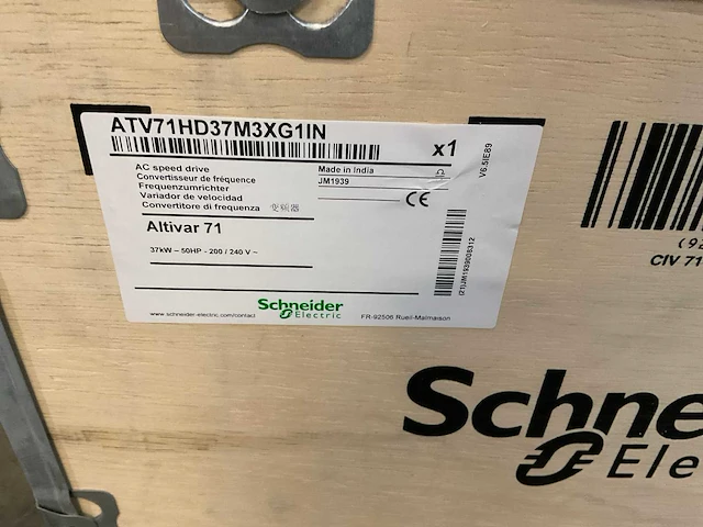 Schneider altivar 71 atv71hd37m3xg1 inbouw frequentieregelaar - afbeelding 3 van  11