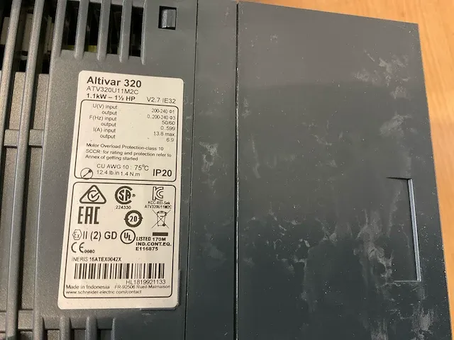 Schneider altivar320 frequentieregelaar (10x) - afbeelding 6 van  6
