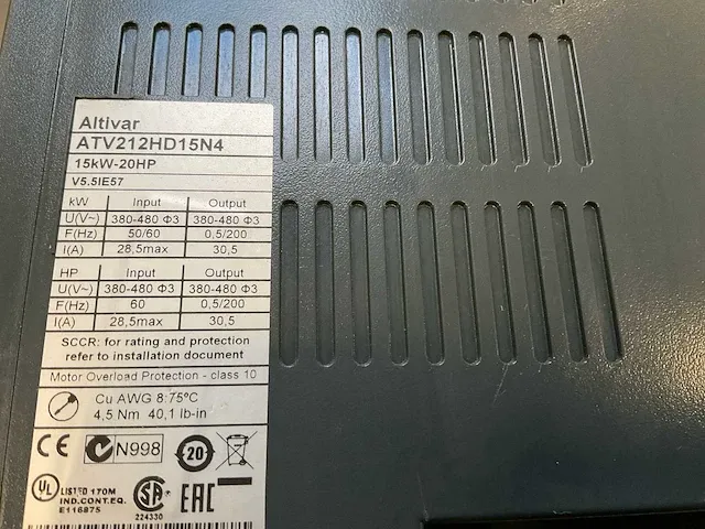 Schneider atv212hd15n4 frequentieregelaar - afbeelding 6 van  6