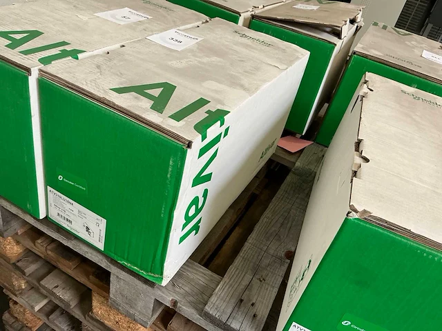 Schneider atv310lu15n4 frequentieregelaar - afbeelding 6 van  7