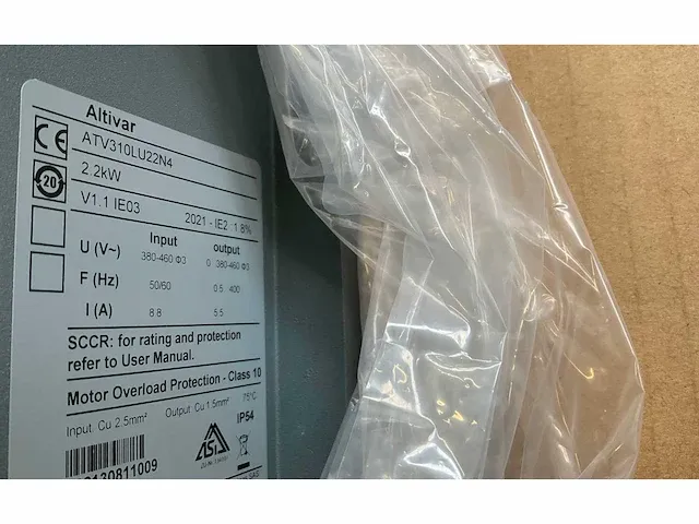 Schneider atv310lu22n4 frequentieregelaar - afbeelding 7 van  8