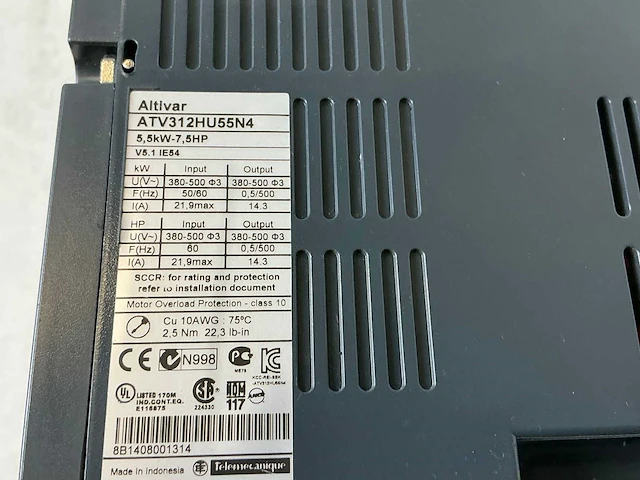Schneider atv312hu55n4 frequentieregelaar - afbeelding 5 van  5