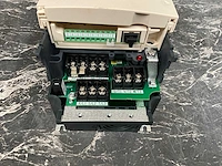 Schneider atv71h037m3g1 frequentieregelaar (4x) - afbeelding 5 van  8
