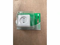 Schneider electric wandcontactdoos opbouw (18x) - afbeelding 1 van  2